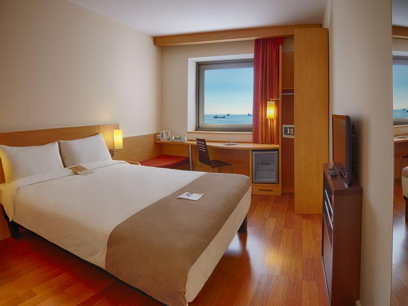 Ibis Istanbul Zeytinburnu 280143