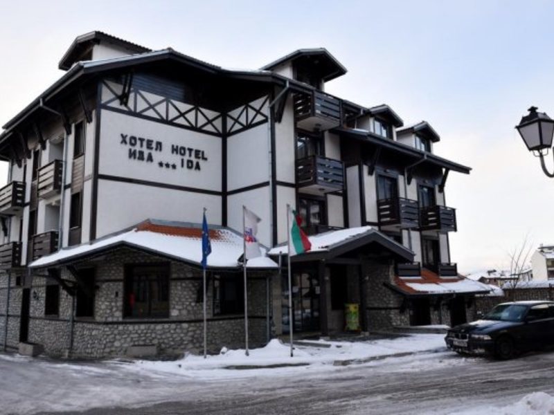 Ida Hotel  311011