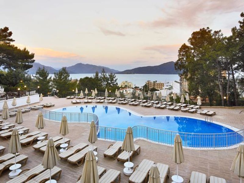 Ideal Panorama Holiday Village HV-1 65390