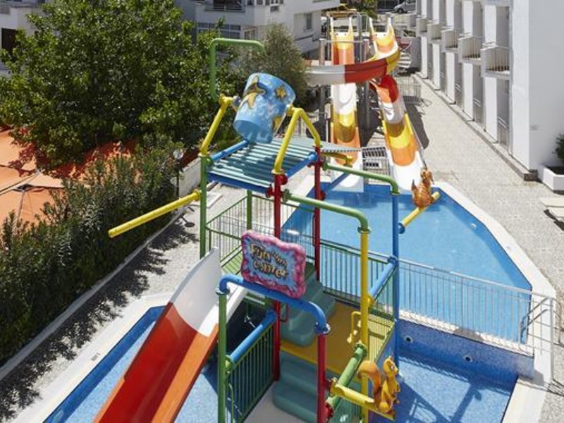 Ideal Panorama Holiday Village HV-1 65392