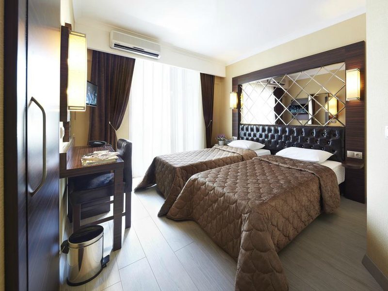 Ideal Piccolo Hotel 65401