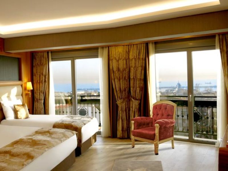 Ikbal Deluxe Hotel 92123