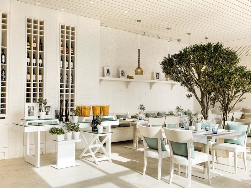 Ikos Oceania (ex 250388