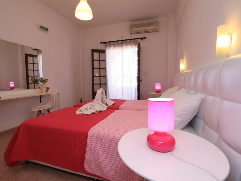 Iliada Hotel  284036