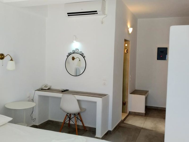 Iliada Hotel  284038