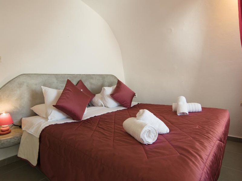 Ilioperato Hotel 284052