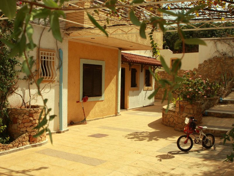 Iliostasi Beach Apartments 77814