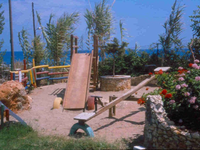 Iliostasi Beach Apartments 77816