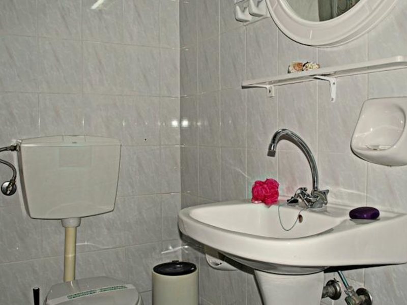 Iliostasi Beach Apartments 77825