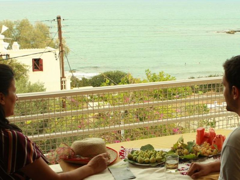 Iliostasi Beach Apartments 77828