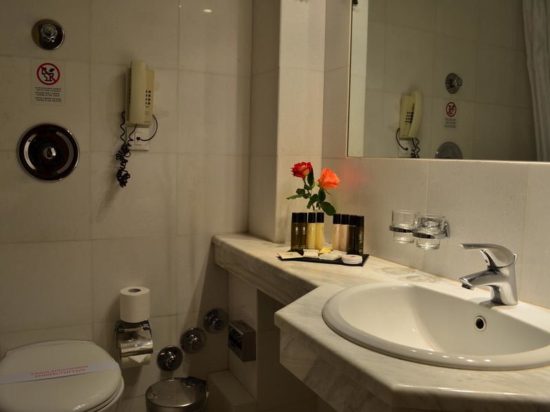 Ilissos Hotel 218345