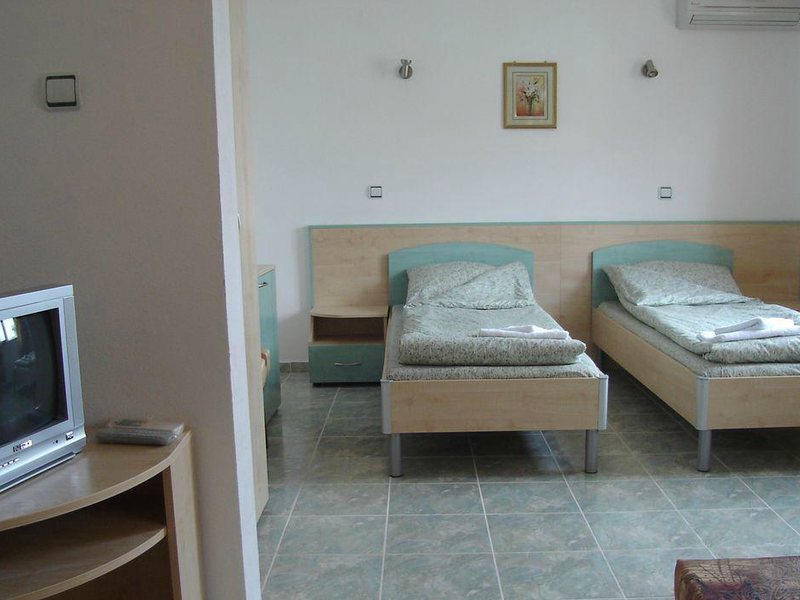 Ilka Family Hotel  162722