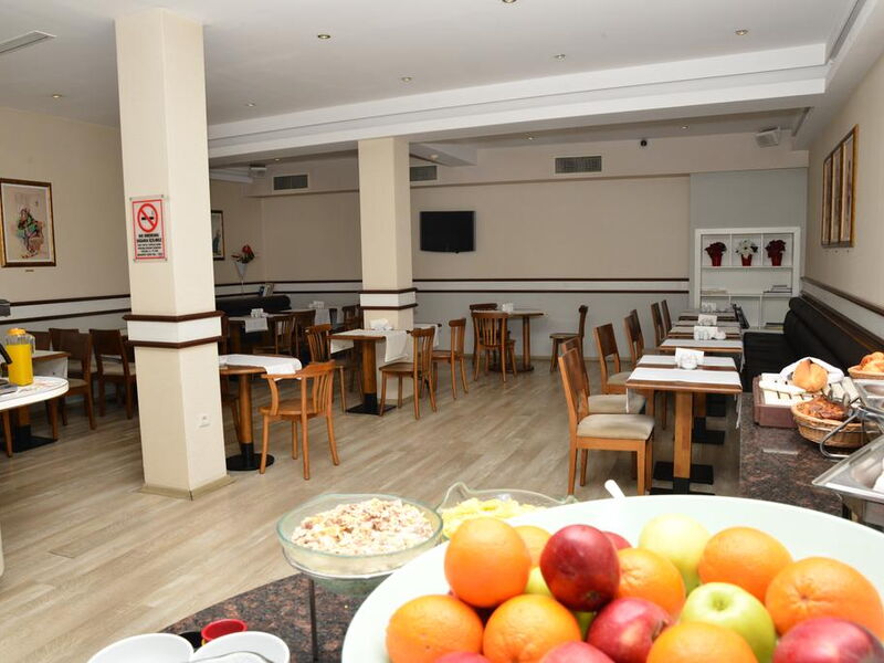 Ilkay Hotel 242242