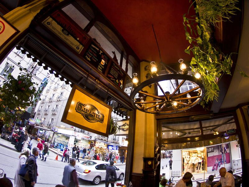 Ilkay Hotel 242246