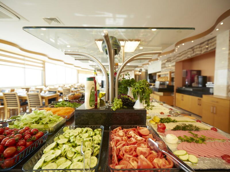 Ilkbal Deluxe Hotel 272065