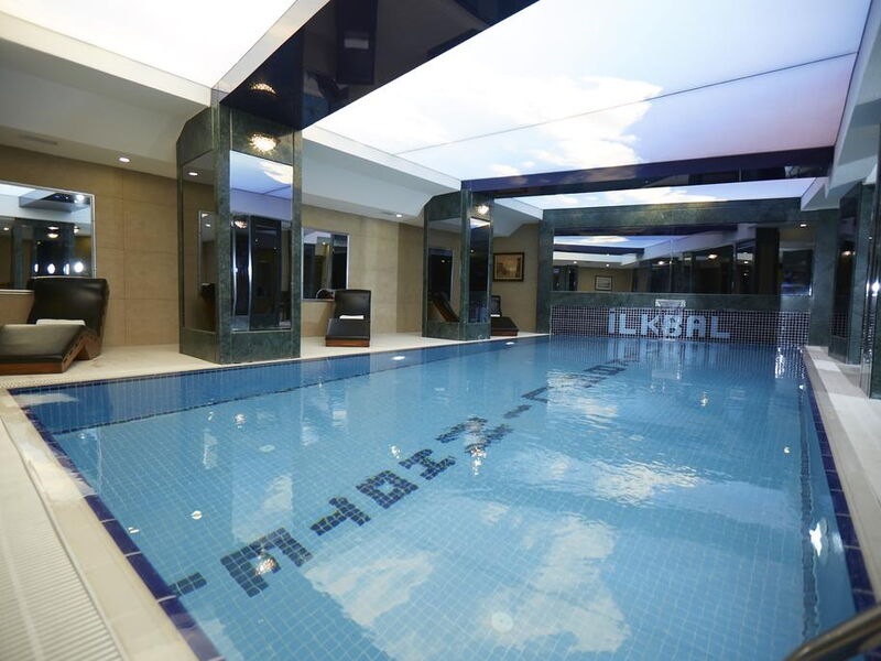 Ilkbal Deluxe Hotel 274930