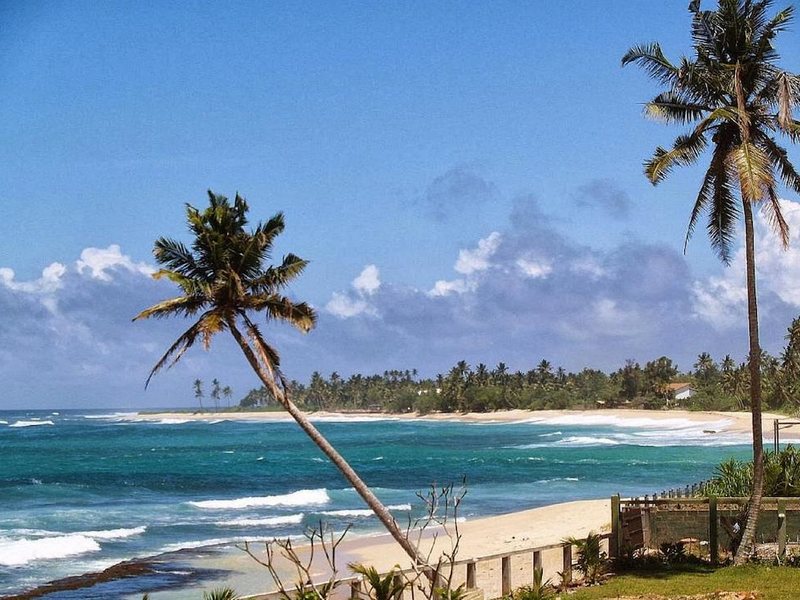 Imagine Villa Hotel  107847