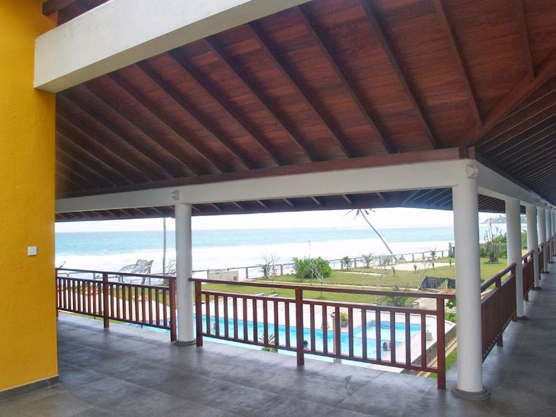 Imagine Villa Hotel  107848