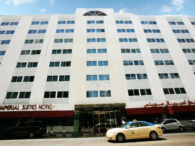 Imperial Suites 47202