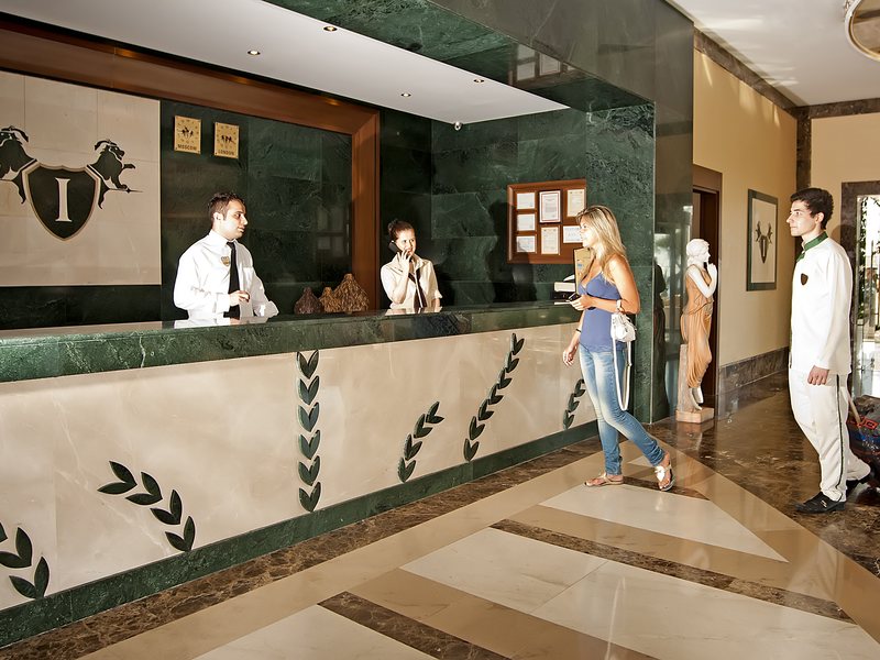 Imperial Sunland 92303