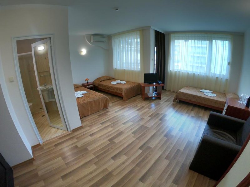 Incognito Hotel  311092