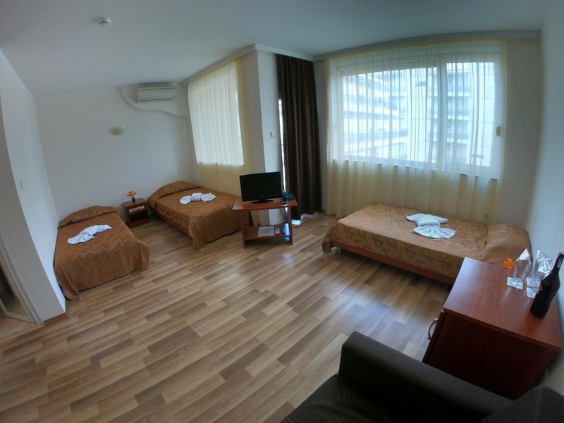 Incognito Hotel  311097