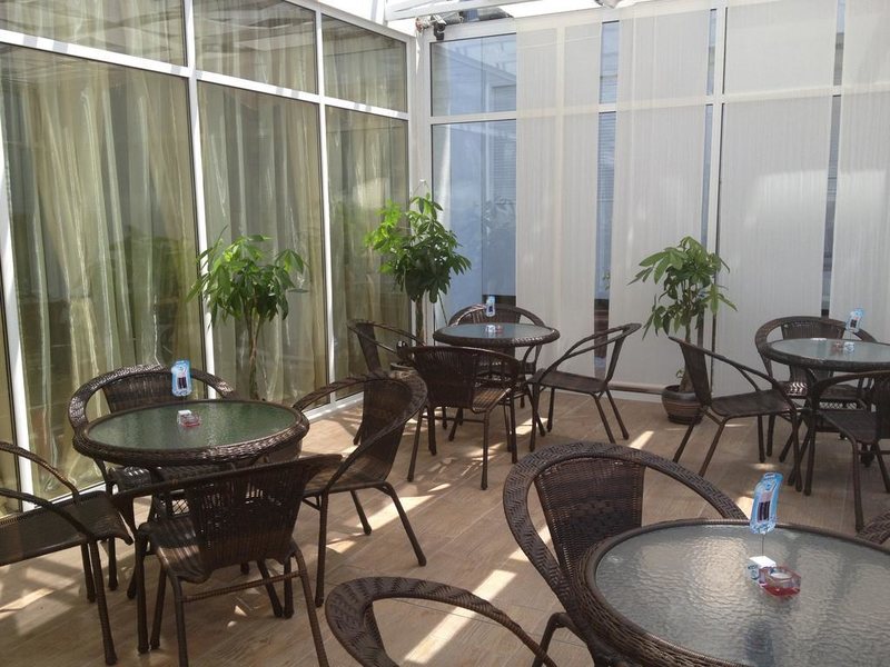 Incognito Hotel  311111