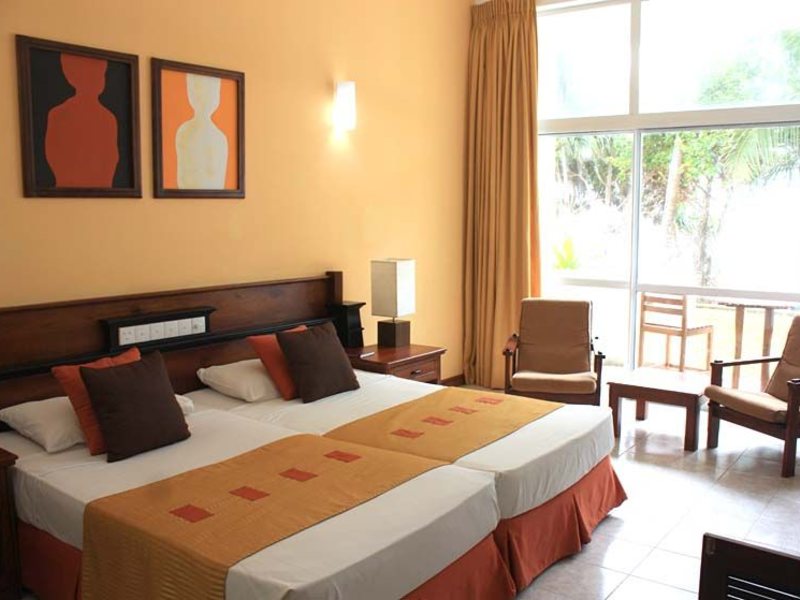 Induruwa Beach Hotel 107849