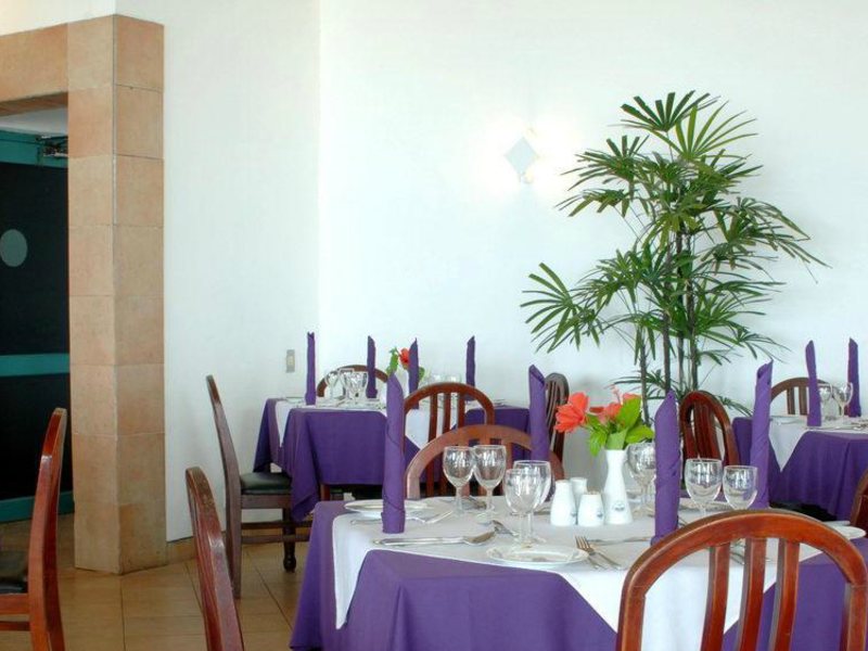 Induruwa Beach Hotel 107856