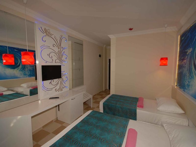 Infinity Beach 183975