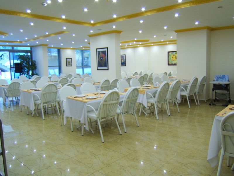 Infinity Hotel 38121