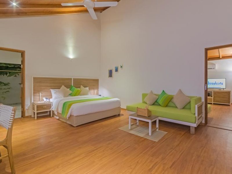 Innahura Maldives Resort  323728