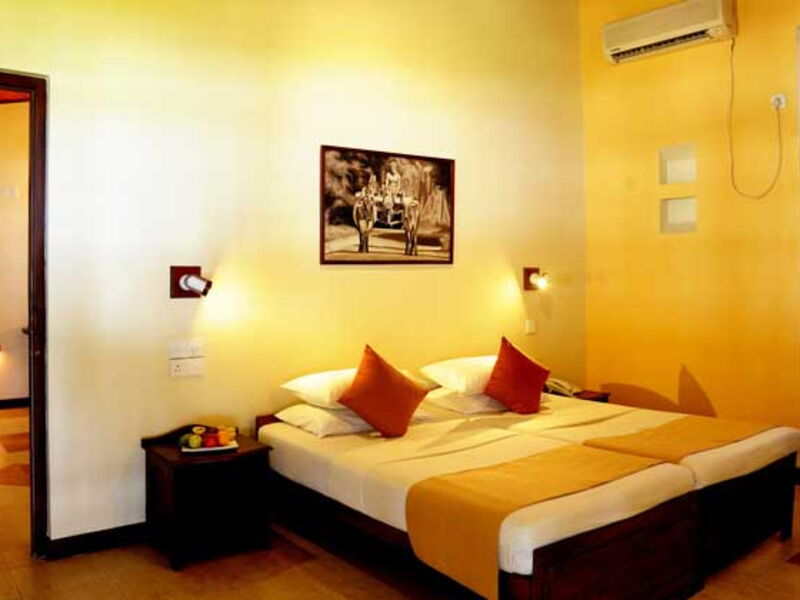 Insight Beach Hotel 106471