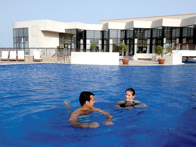 Intercontinental Abu Dhabi 47206