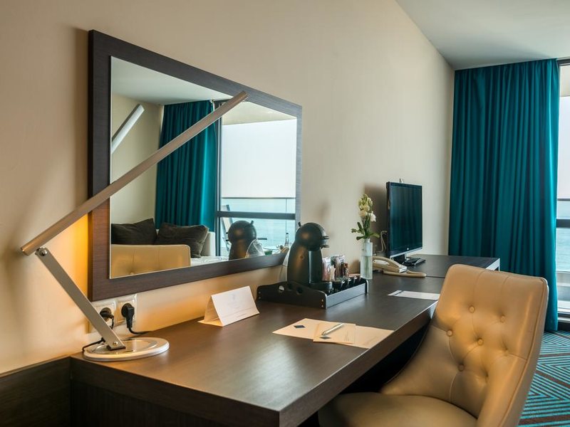 International Hotel Casino & Tower Suites 174518