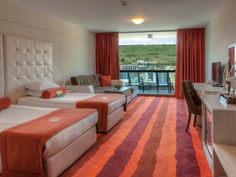 International Hotel Casino & Tower Suites 174521