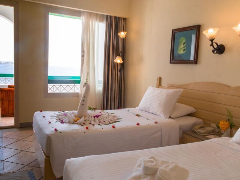 Invidia Coral Beach Tiran 326312