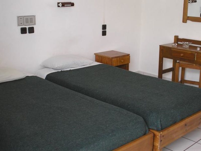 Iraklis Apartments 97717