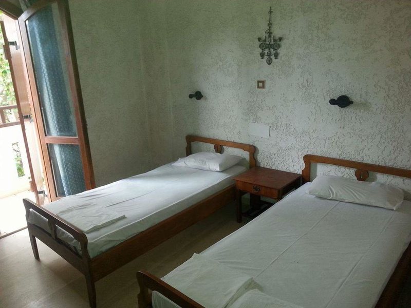 Irene Apartments 246951