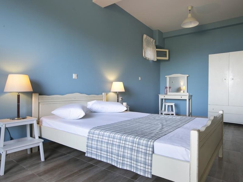 Irilena Studios and Apartments 288261