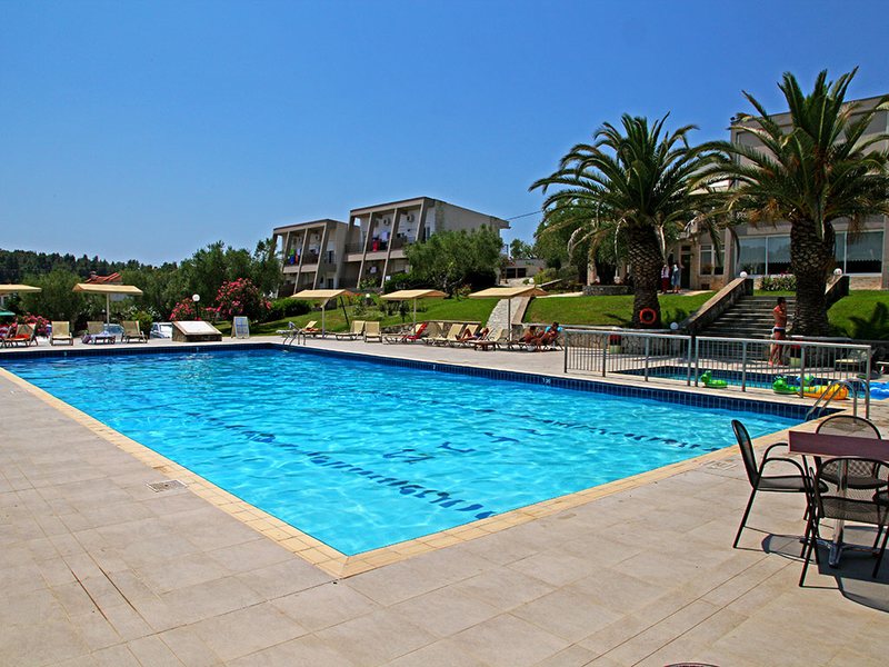 Iris Hotel Siviri 259399