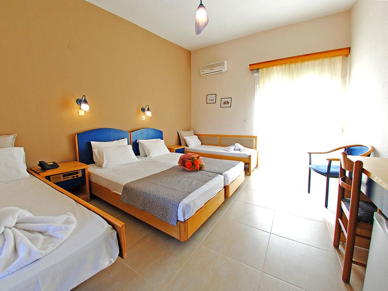 Iris Hotel Siviri 259410