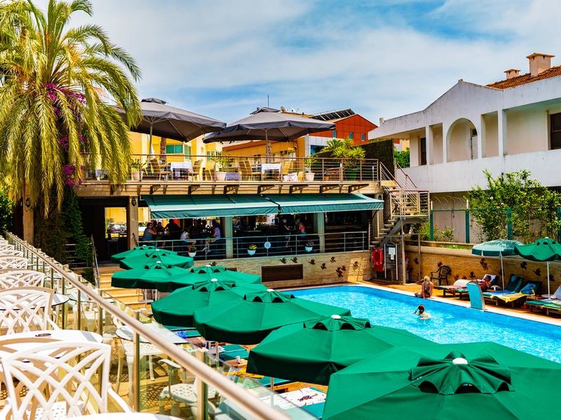 Iron Royal Ambassador Hotel (ex 295351