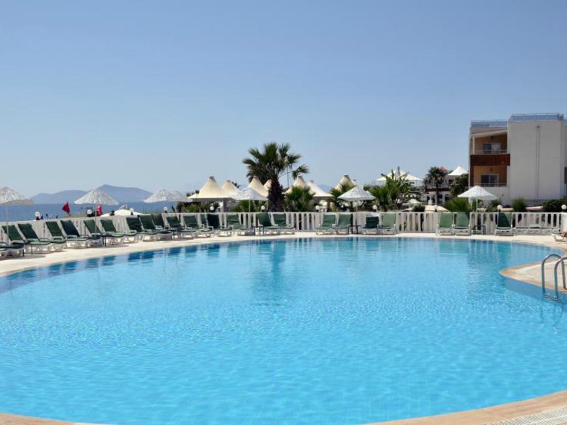 Isis Charm Beach Hotel 72685