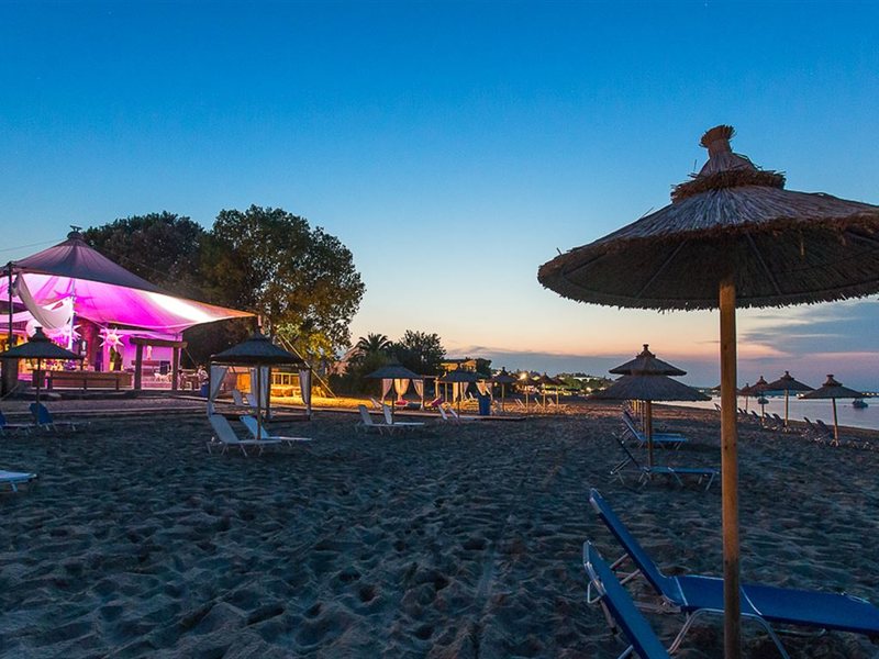 Island Beach Resort   259419