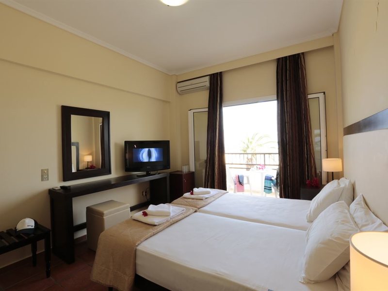 Island Beach Resort   259424