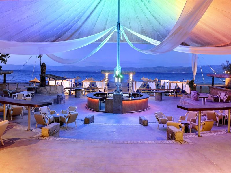 Island Beach Resort   259429