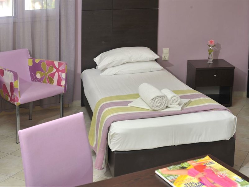 Island Beach Resort   259437