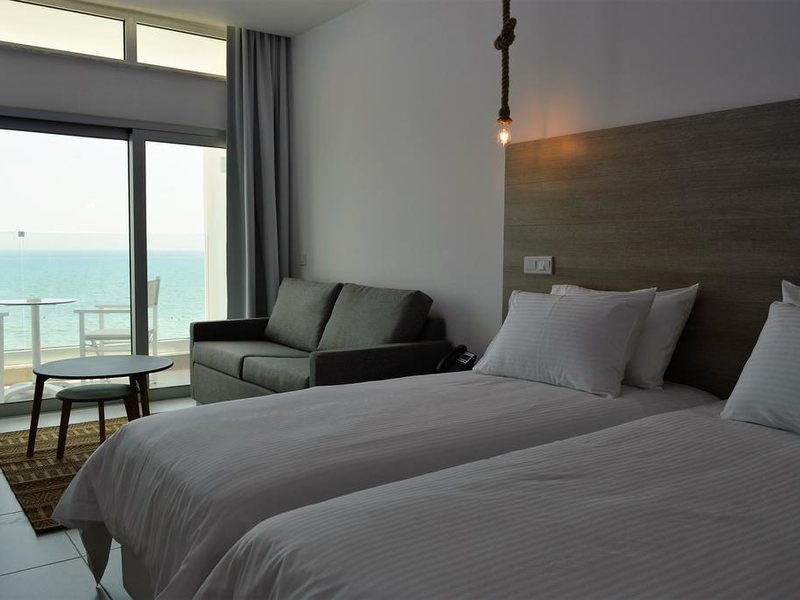 Island Boutique Hotel 205772