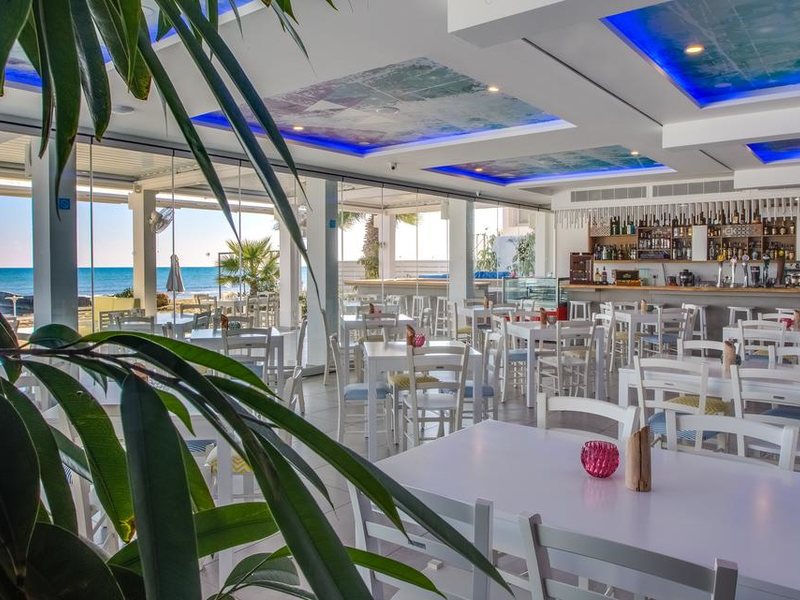 Island Boutique Hotel 205792